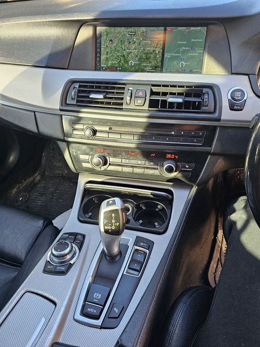 Голяма циц навигация ф10 ф11 bmw бмв нави Navi cic