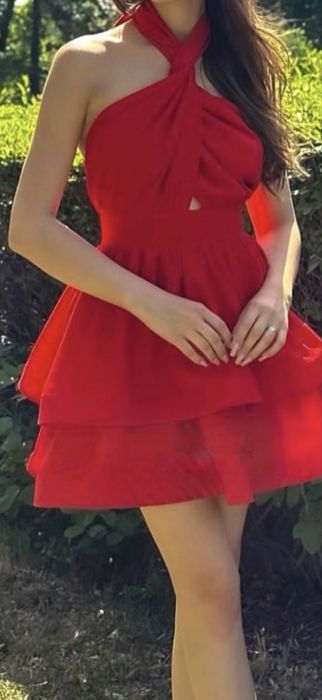 Все платья по 5000 тенге