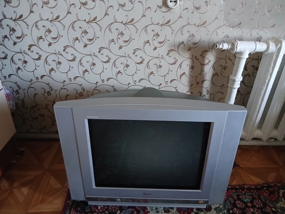 Телевизоры б/у цветные