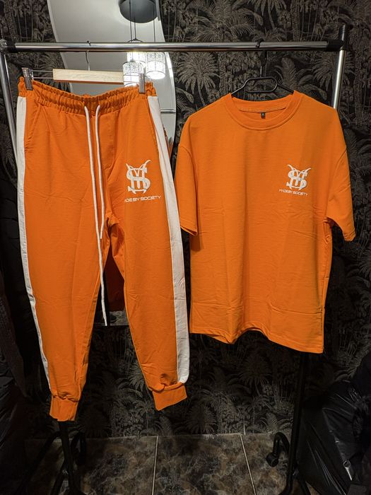 Compleul made by society din 2 piese