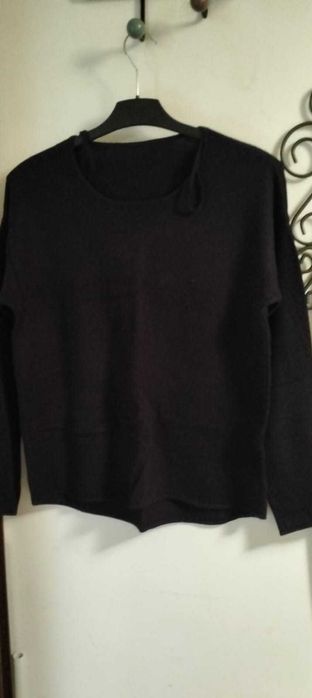 Pulovere de vânzare marginea 42-44 fără etichetă