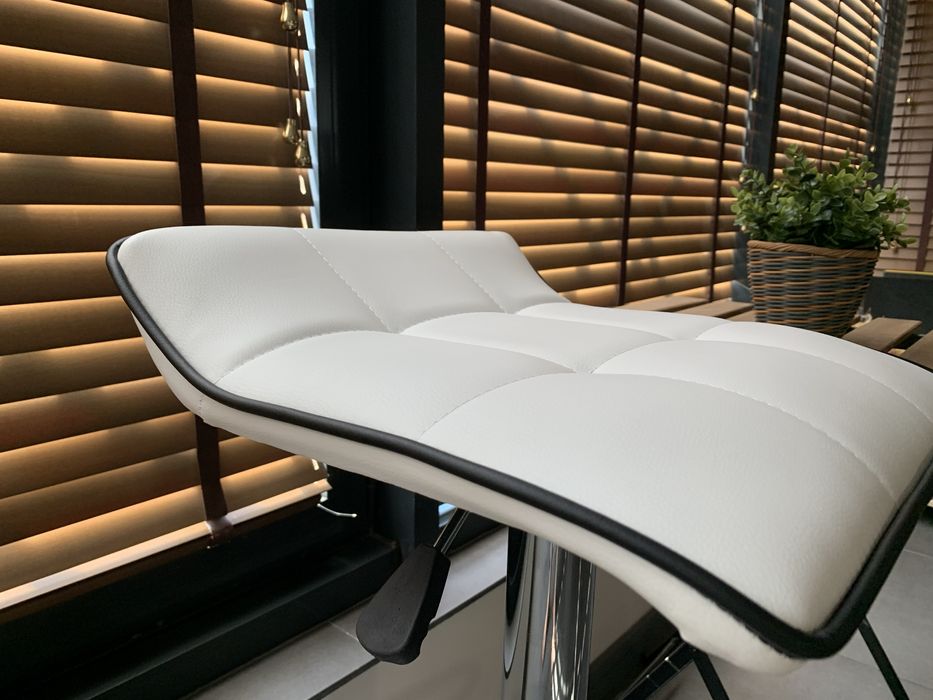 Бар Стол Париж - 24м гаранция и безплатна доставка до офис