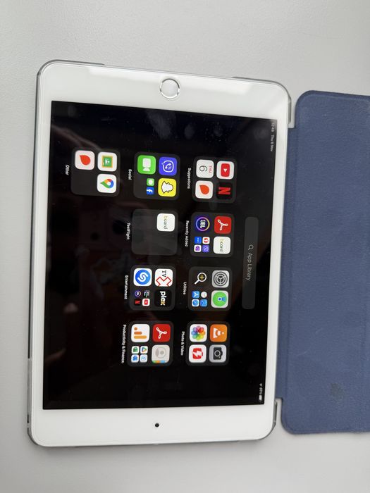 Ipad mini 4 32Gb  само с wi-fi  (без сим карта) без забалежки