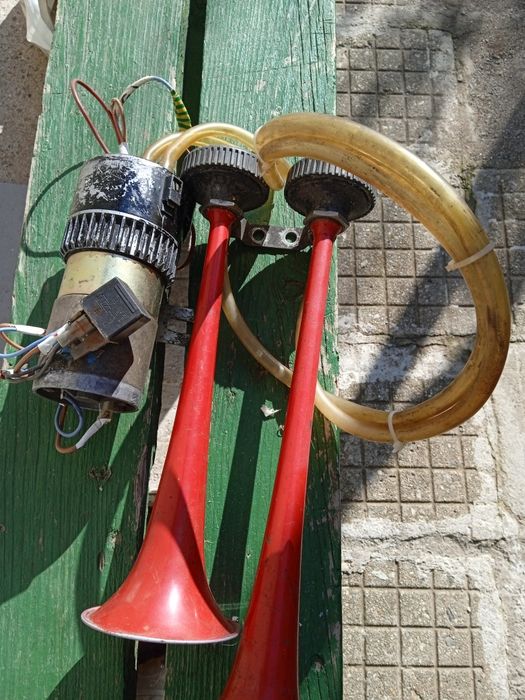 Автотромби 24волта