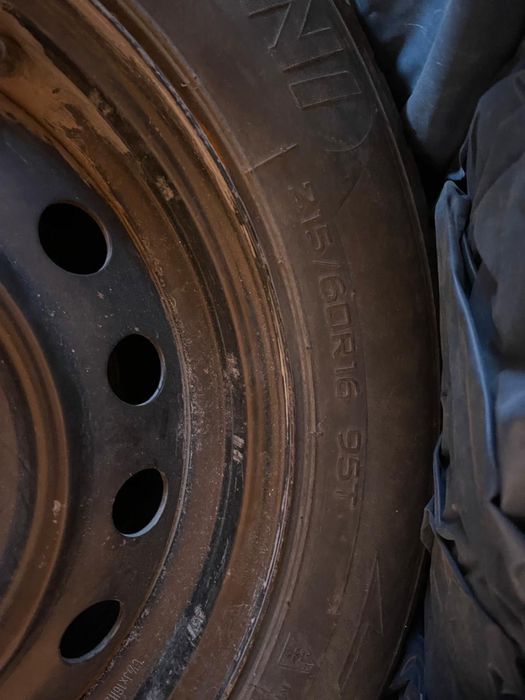 215/60/16 зимний шина с дискам