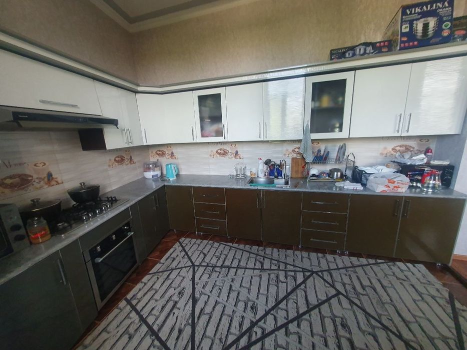 Продается кухонный гарнитур