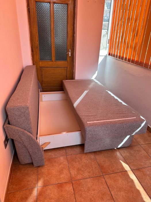 Canapea extensibilă (cu ladă pentru depozitare) 160 cm x 200 cm culoare Gri