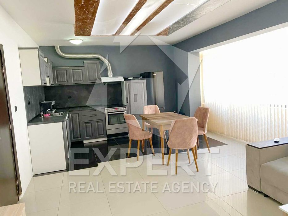 Дава се под наем Тристаен апартамент в Варна, Трошево - 100 кв.м за 598.23 € - Снимка #2