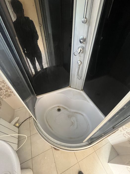 Продам душевую кабину