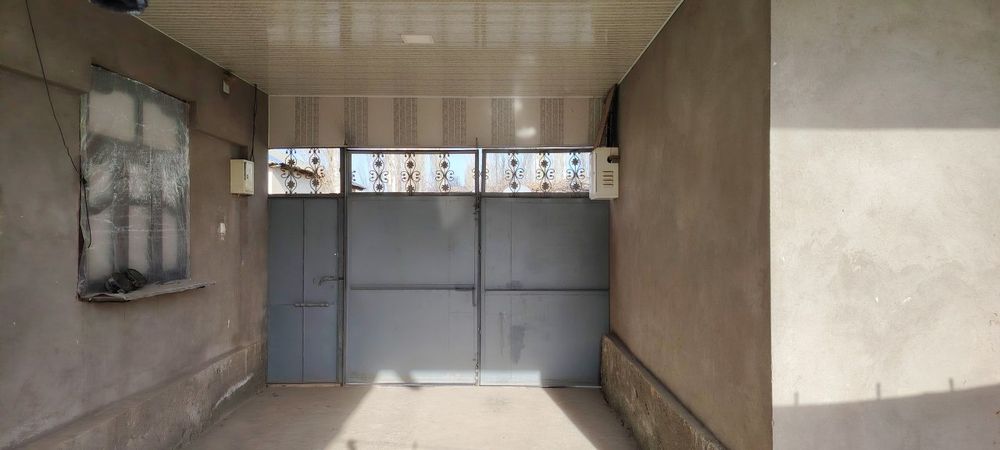 Bostoliq tumani qoshqirgon qishlogida Obod 4a  6.5 sotixli hovli