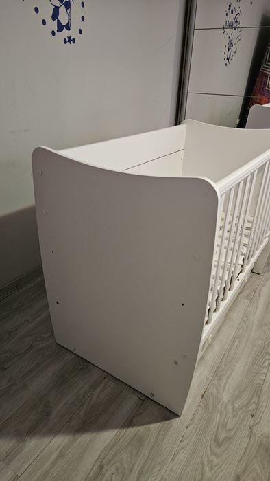 Бебешка дървена кошара