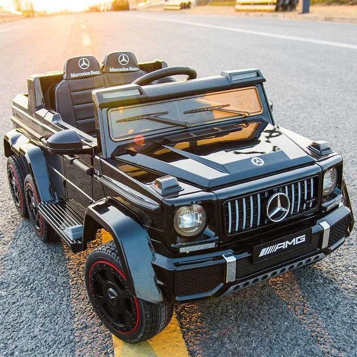 НАЛИЧЕН Детски акумулаторен джип Mercedes G63 6x6 двуместен модел 2025