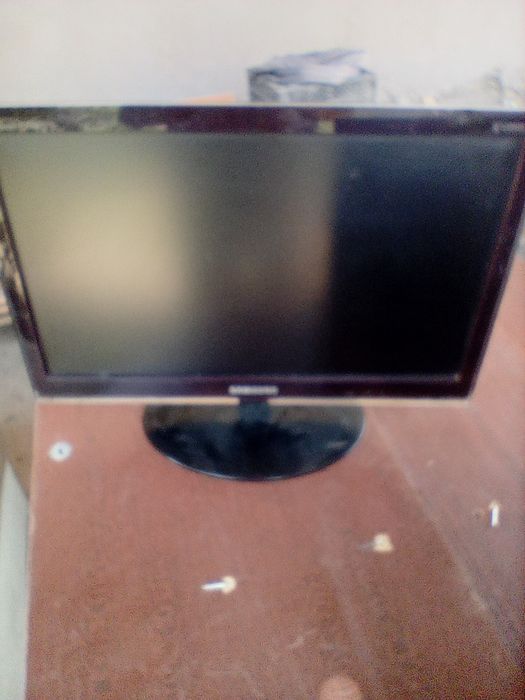 Срочно продаю нужен денег