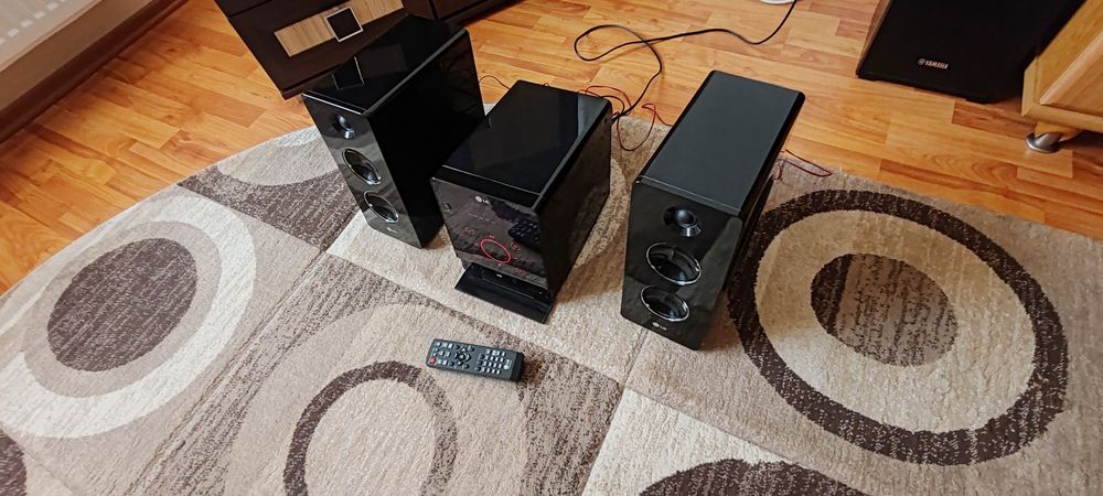 Sistem LG cu telecomanda