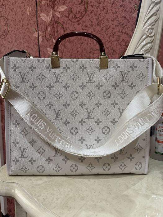 Сумка louis vuitton