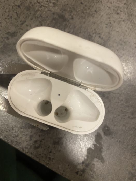Калъф за AirPods