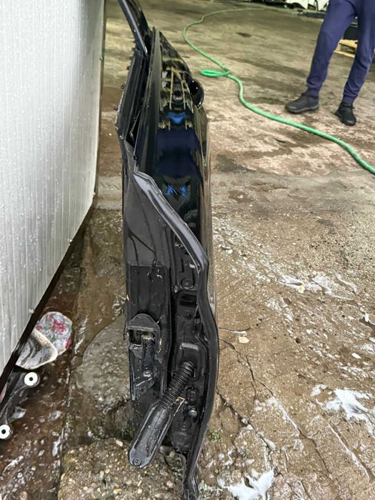 Usa stanga spate BMW seria 6 F06