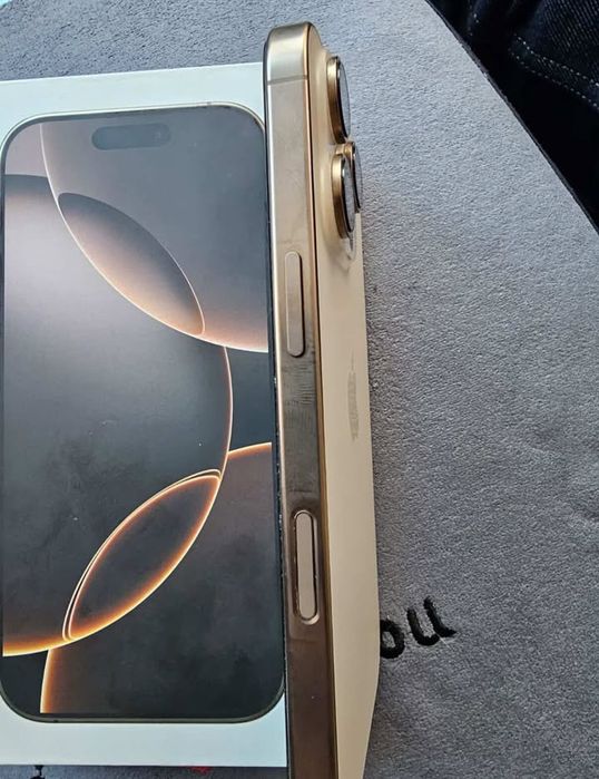 Продам Айфон 16 про