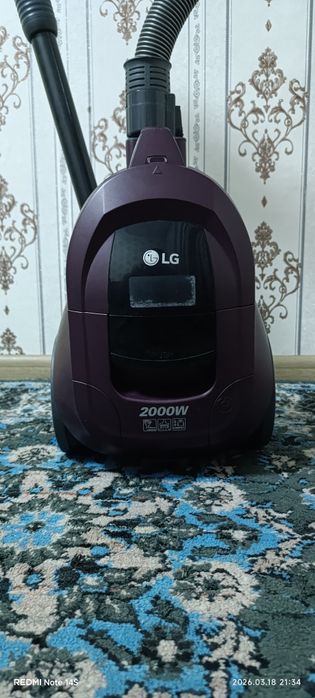 Продаётся пылесос LG 2000w