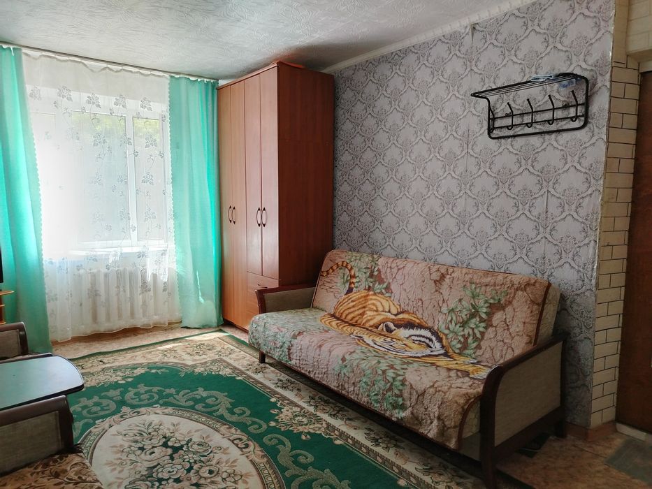 Сдам комнату на длительный срок