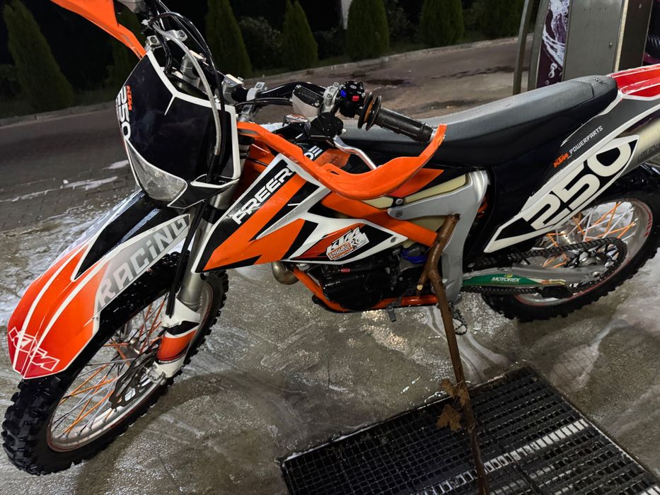 Ktm 250 r freeride sau schimb cu Beta