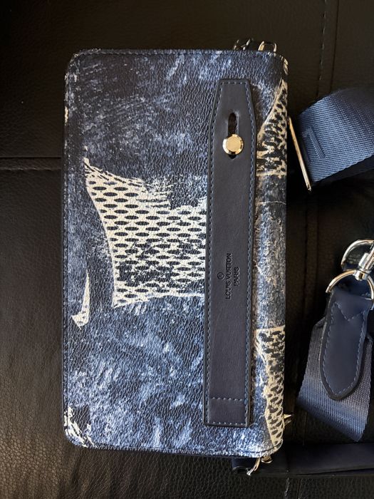 Мъжча чанта и портмоне Louis Vuitton