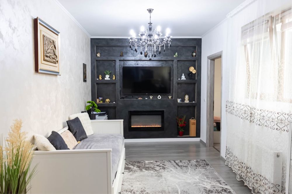 Apartament 2 camere + loc de parcare la scara