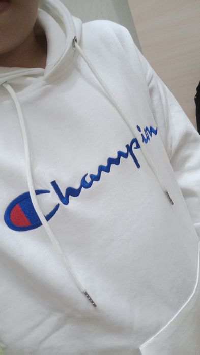Продам худи Champion