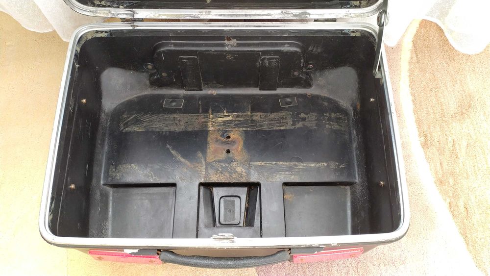 Багажник - куфар за мотор