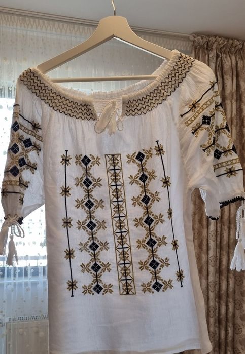 Bluza/Ie din bumbac cu broderii