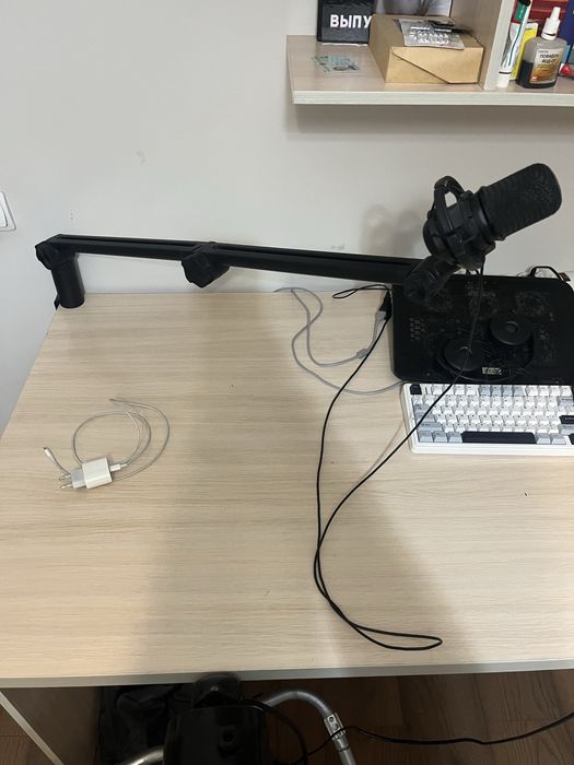 Микрофон HyperX SoloCast Black +Кронштейн