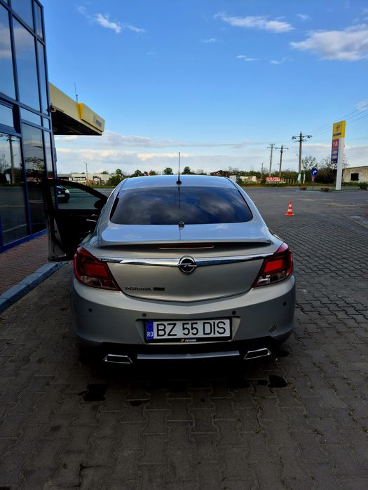 Opel insignia 1.8