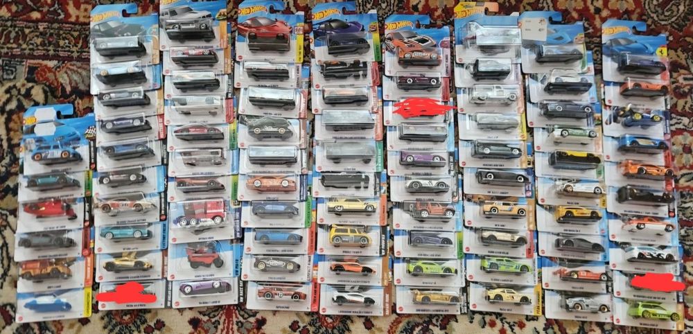 Hot wheels колички
