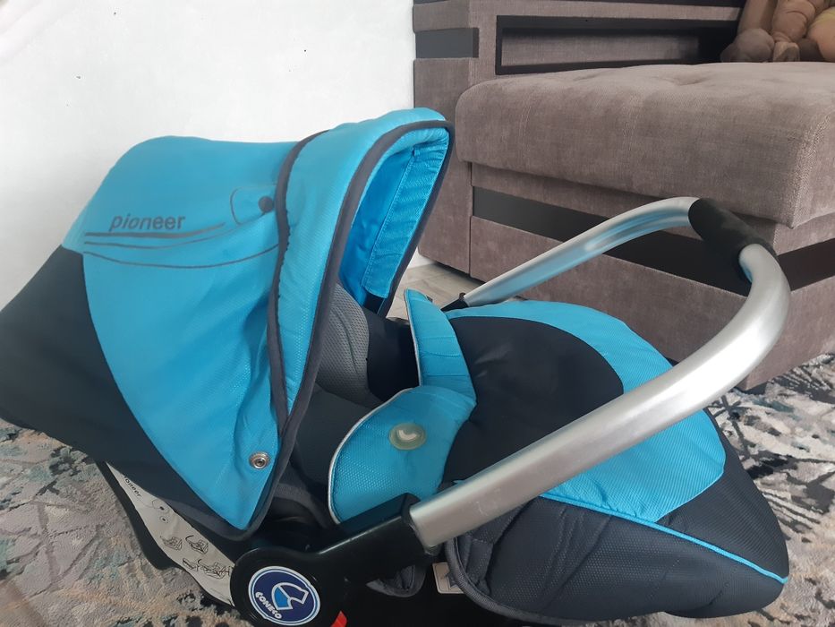 Продам автолюльку в идеальном состоянии.