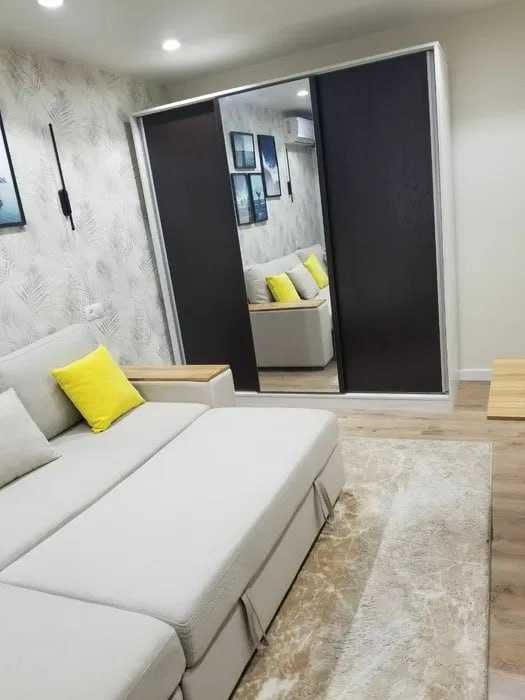 Аренда квартира Метро Мирзо-Улугбек 2-комнат р-н Чиланзар-8 кв