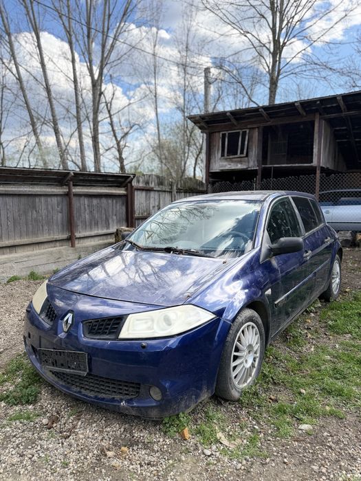 Renault Megane 2 hatchback 2005 1.5 dci