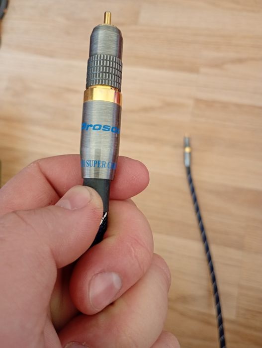 Cablu audio profesional