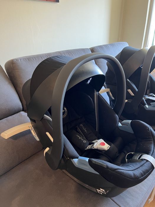 Кошчета за кола Cybex Aton 5 +представки за количка