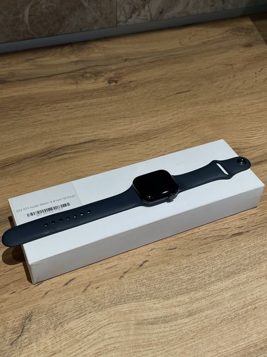 Apple watch 9, 41mm midnight