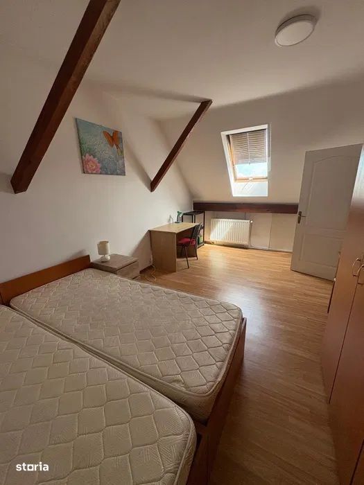 Apartament 4 camere, spre inchiriere, in zona centrala — fotografia 3