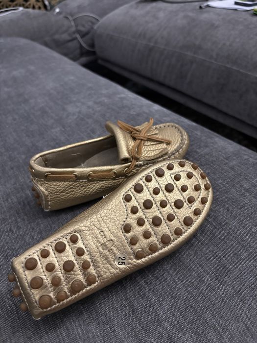 Детская брендовая обувь кожаная