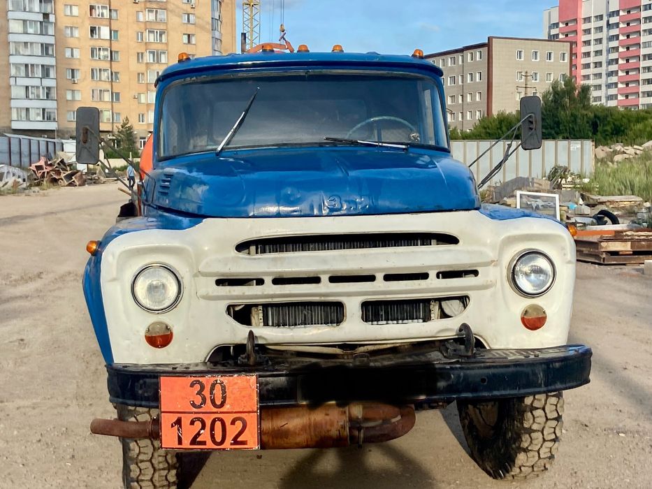 Зил130 бензавоз.