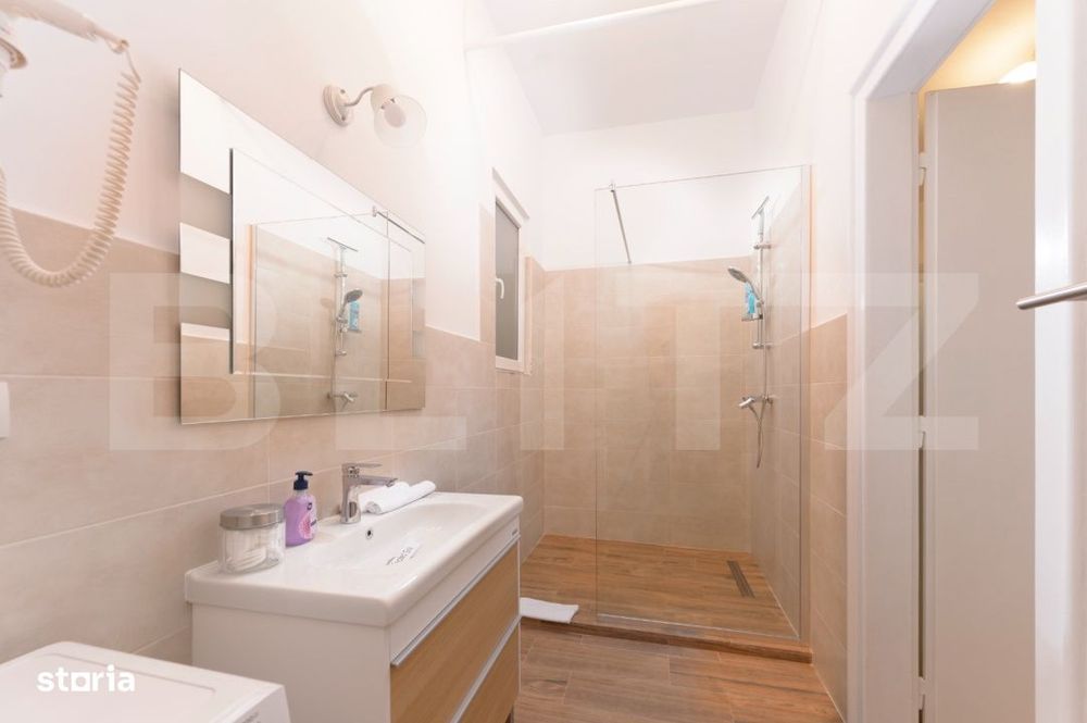 Cladire istorica, apartament, 4 camere- 130 mp, etaj 1, zona Centrala