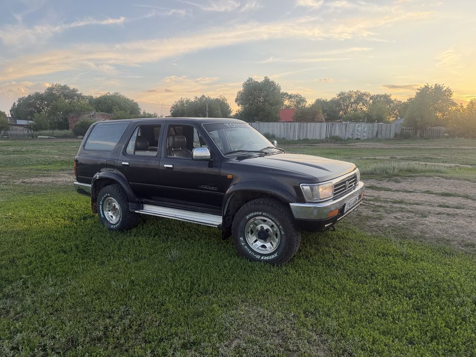 Продам машину Toyota 4Runner 1996