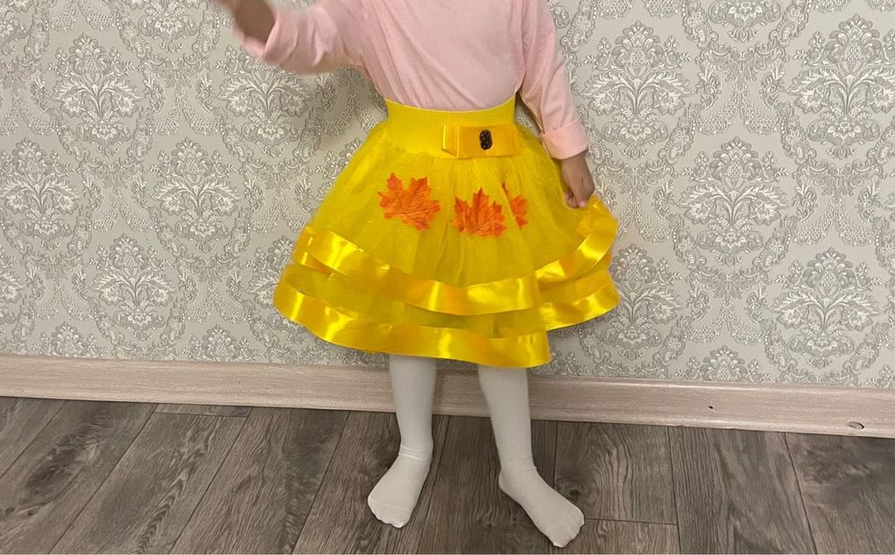 Продам юбку с бантом