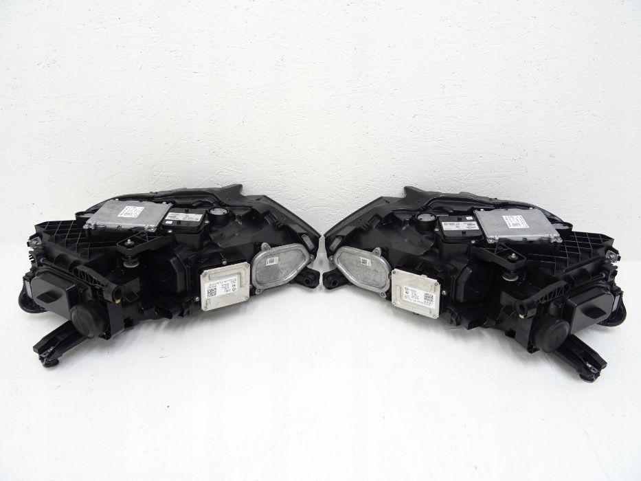 Vw Passat B8 3G1 far stanga full led far dreapta led adaptiv matrix