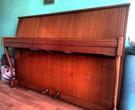 Продам немецкое фортепиано