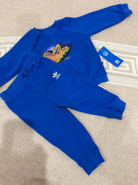 Adidas костюм оригинал