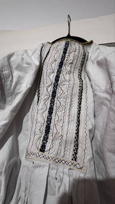 Camasi traditionale dama