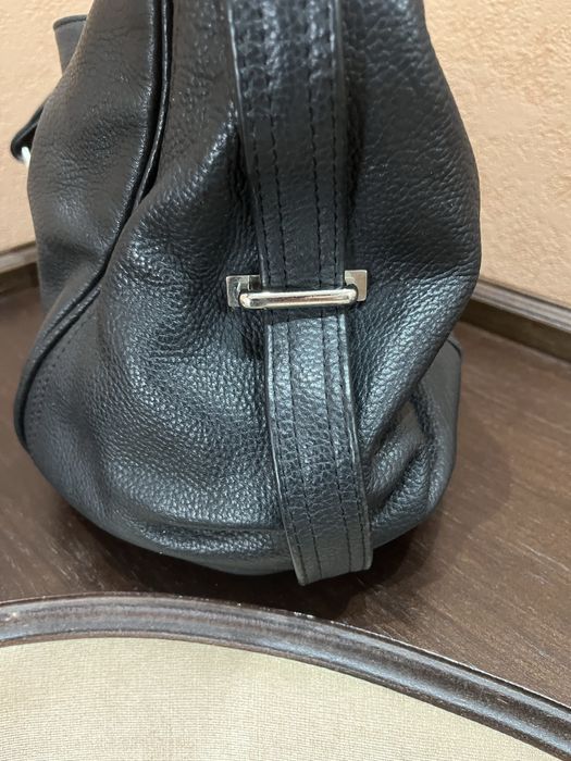 Продам сумку женскую кожаную